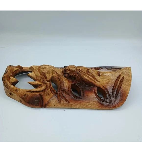 Hawaiian Tiki Wood Tribal Dragon Handcrafted Carved Mask - Picture 2 of 4